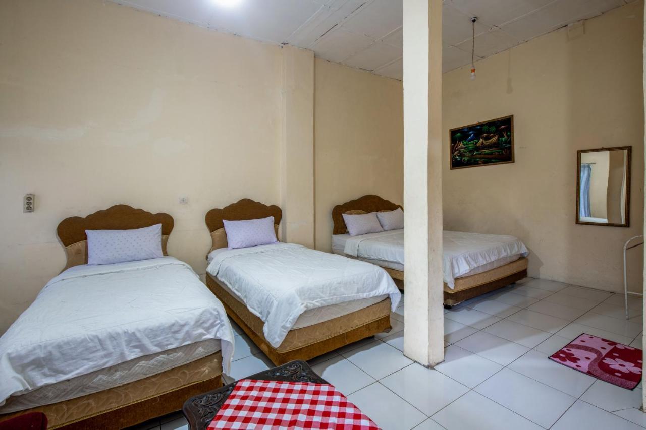 Hotel Jogja בוקיטינגי מראה חיצוני תמונה