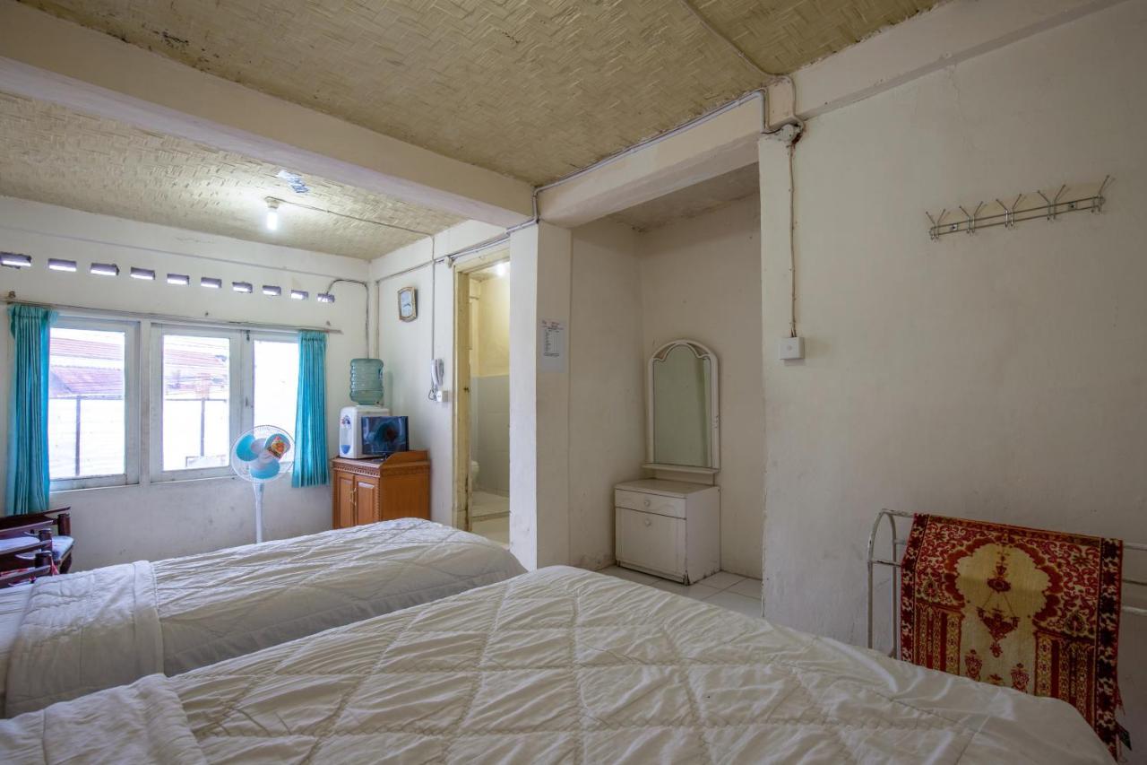 Hotel Jogja בוקיטינגי מראה חיצוני תמונה