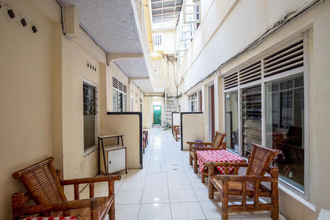 Hotel Jogja בוקיטינגי מראה חיצוני תמונה