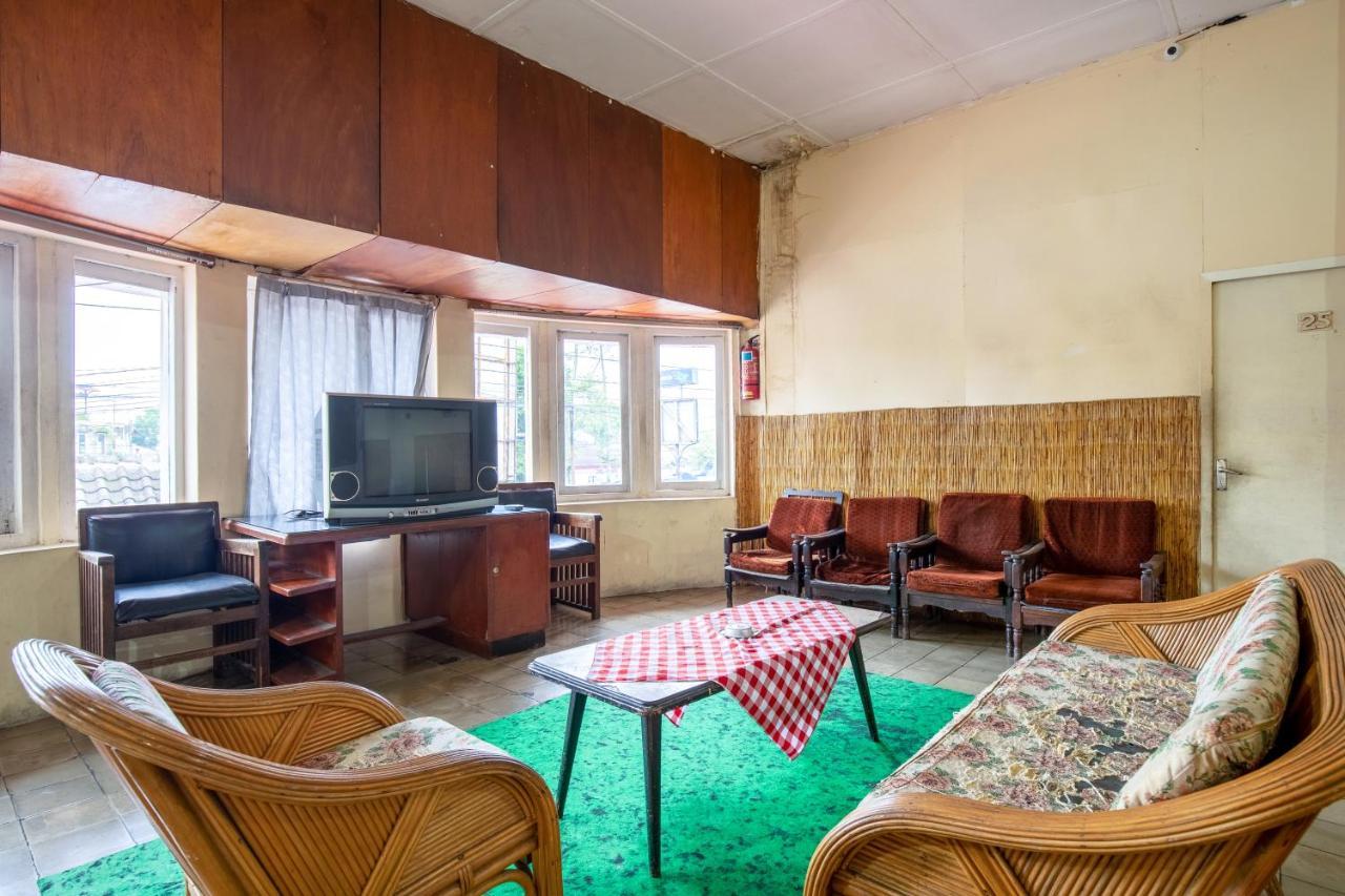 Hotel Jogja בוקיטינגי מראה חיצוני תמונה