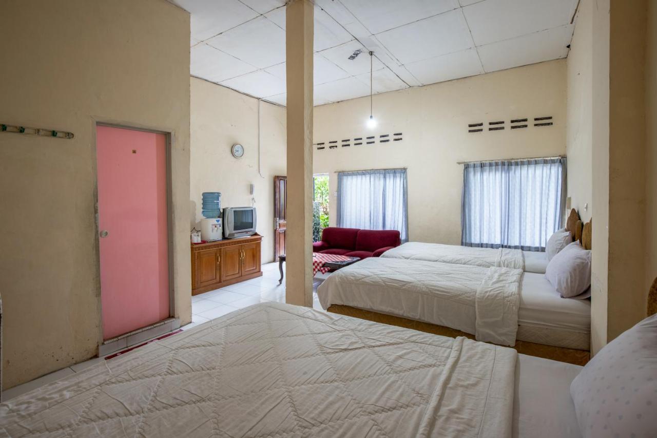 Hotel Jogja בוקיטינגי מראה חיצוני תמונה