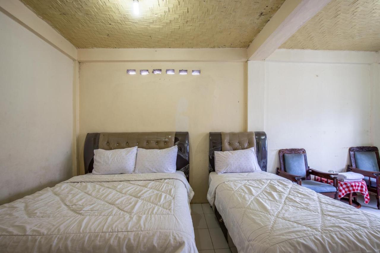 Hotel Jogja בוקיטינגי מראה חיצוני תמונה