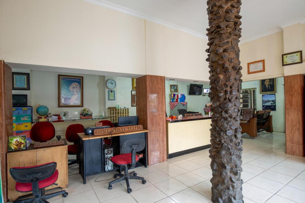 Hotel Jogja בוקיטינגי מראה חיצוני תמונה
